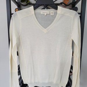 Inhabit Ecru V-Neck Sweater